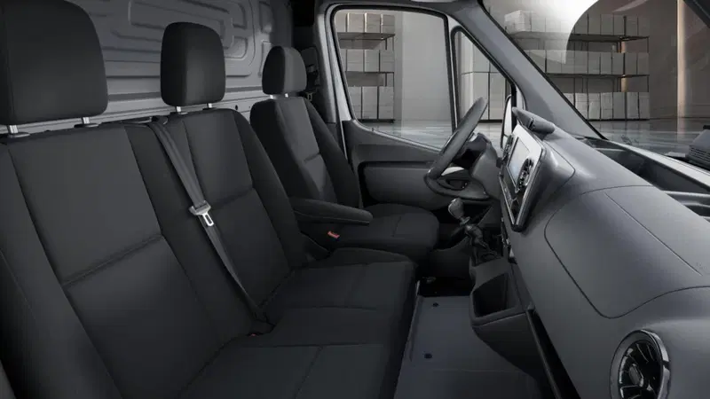 Mercedes-Benz Sprinter nuova a Milano (6)
