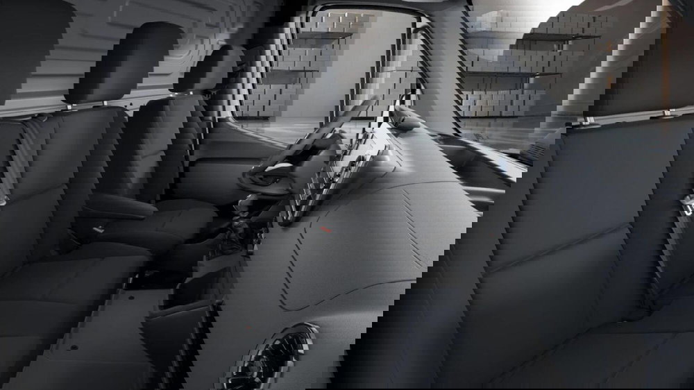 Mercedes-Benz Sprinter nuova a Milano (6)