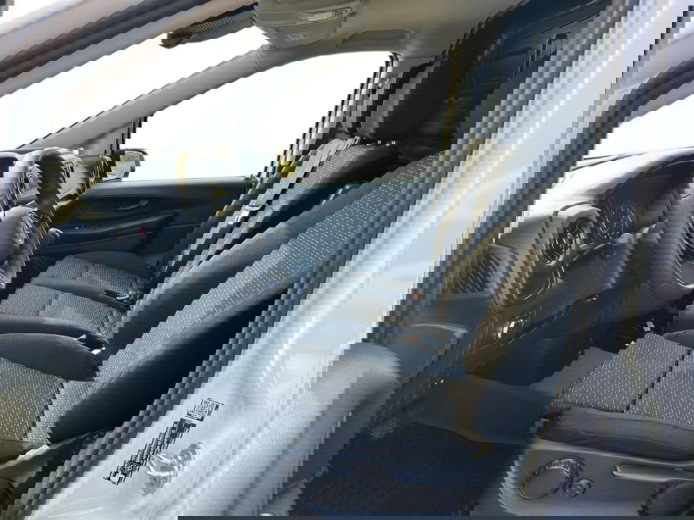 Mercedes-Benz Sprinter nuova a Milano (10)