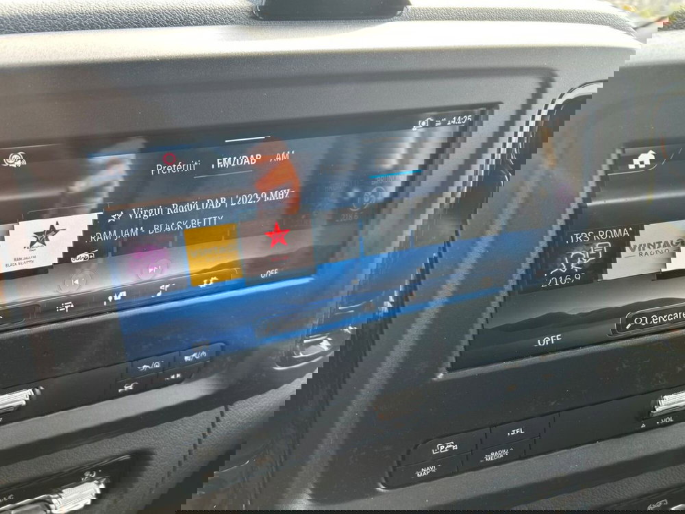 Mercedes-Benz Sprinter nuova a Milano (12)