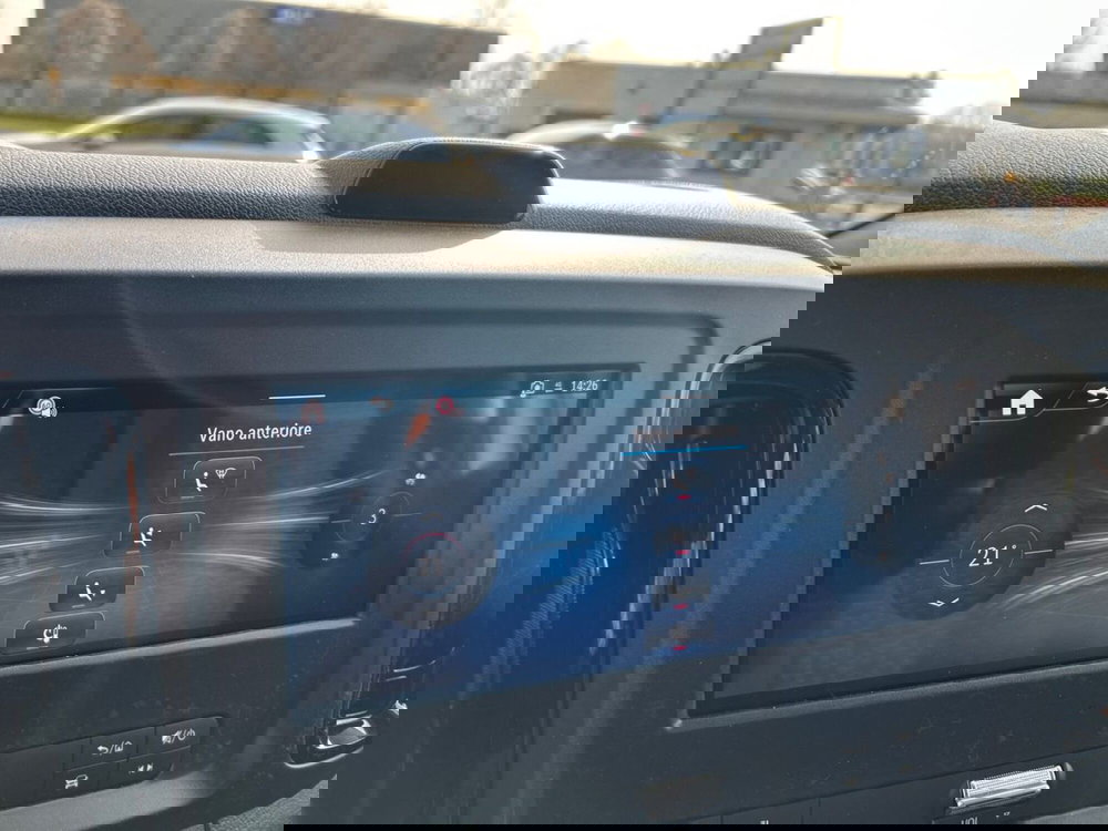 Mercedes-Benz Sprinter nuova a Milano (14)