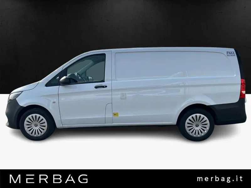 Mercedes-Benz Sprinter nuova a Milano (6)