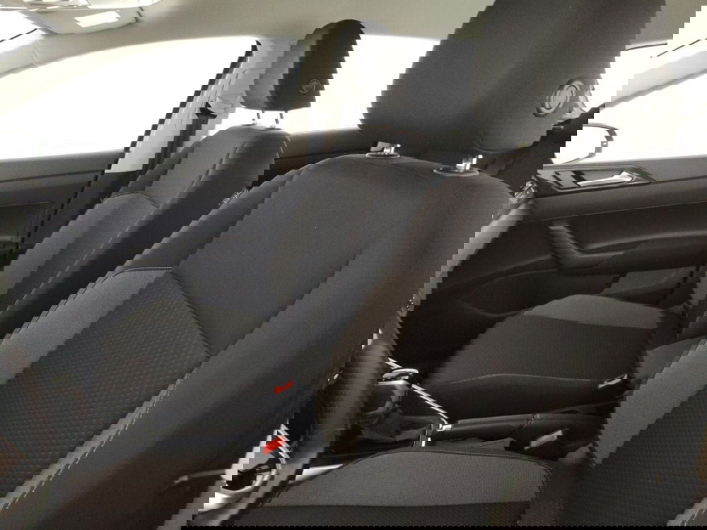 Volkswagen Polo usata a Massa-Carrara (9)