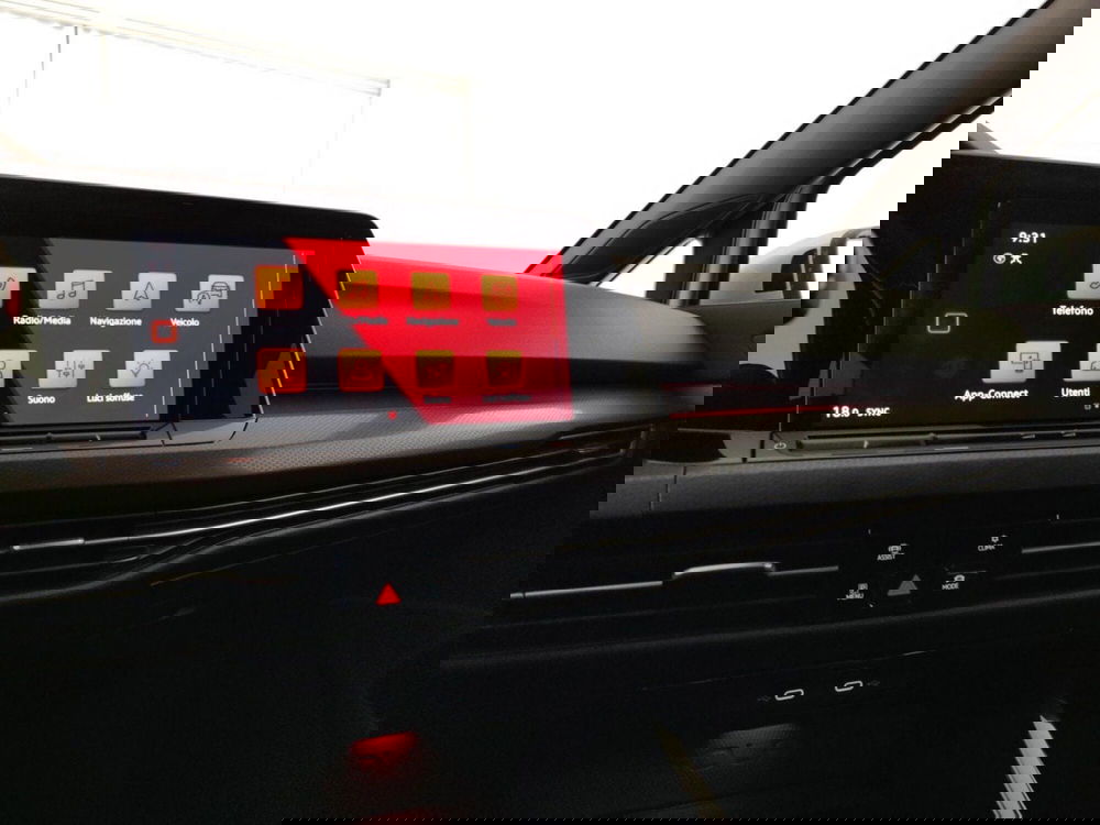 Volkswagen Golf usata a Massa-Carrara (13)