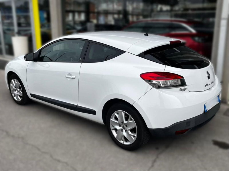 Renault Mégane Coupé usata a Rimini (4)