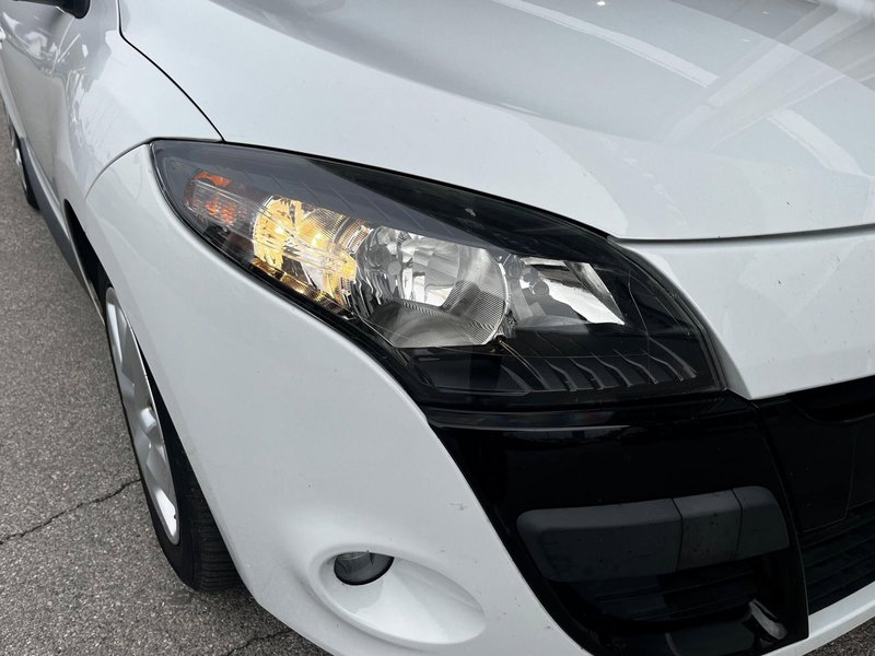 Renault Mégane Coupé usata a Rimini (6)