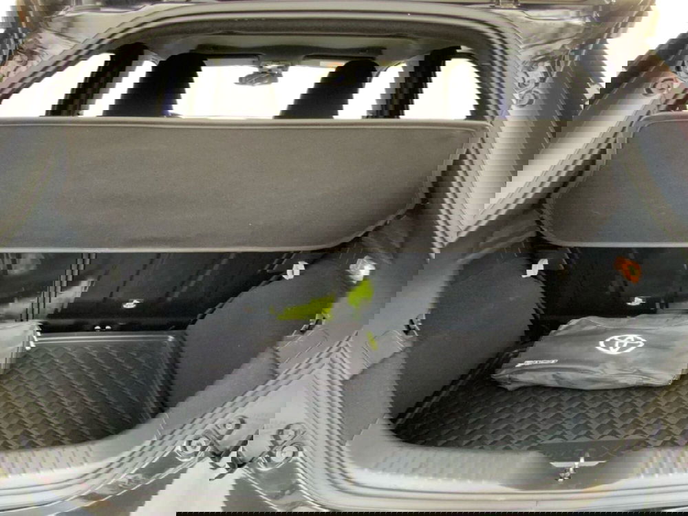 Toyota Aygo X usata a Perugia (11)
