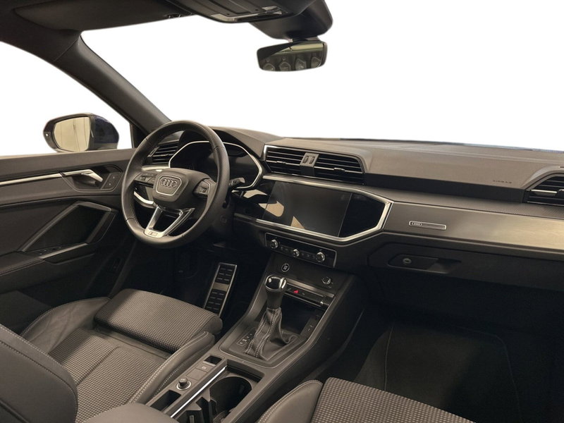 Audi Q3 Sportback usata a Napoli (10)