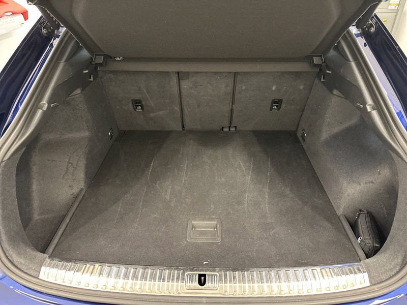Audi Q3 Sportback usata a Napoli (19)