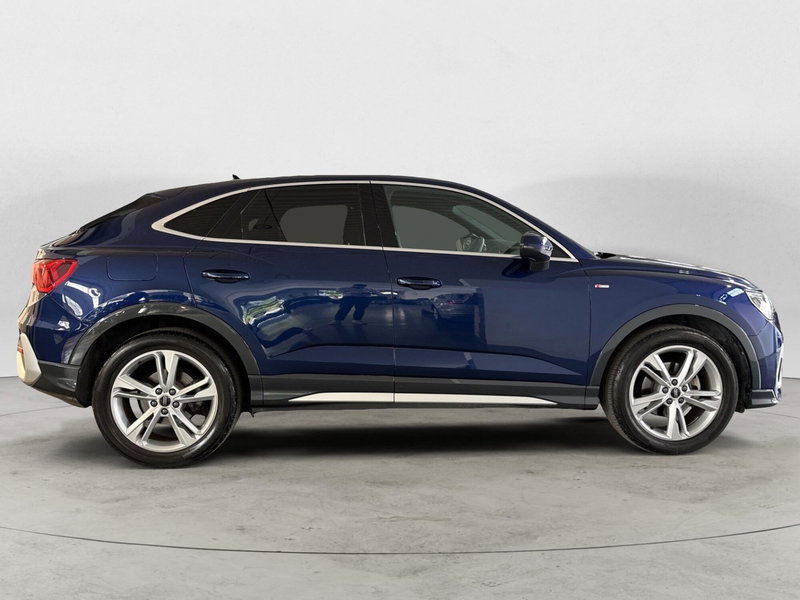 Audi Q3 Sportback usata a Napoli (5)