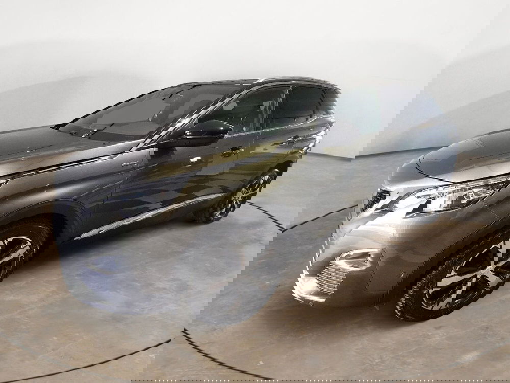 Peugeot 3008 usata a Taranto