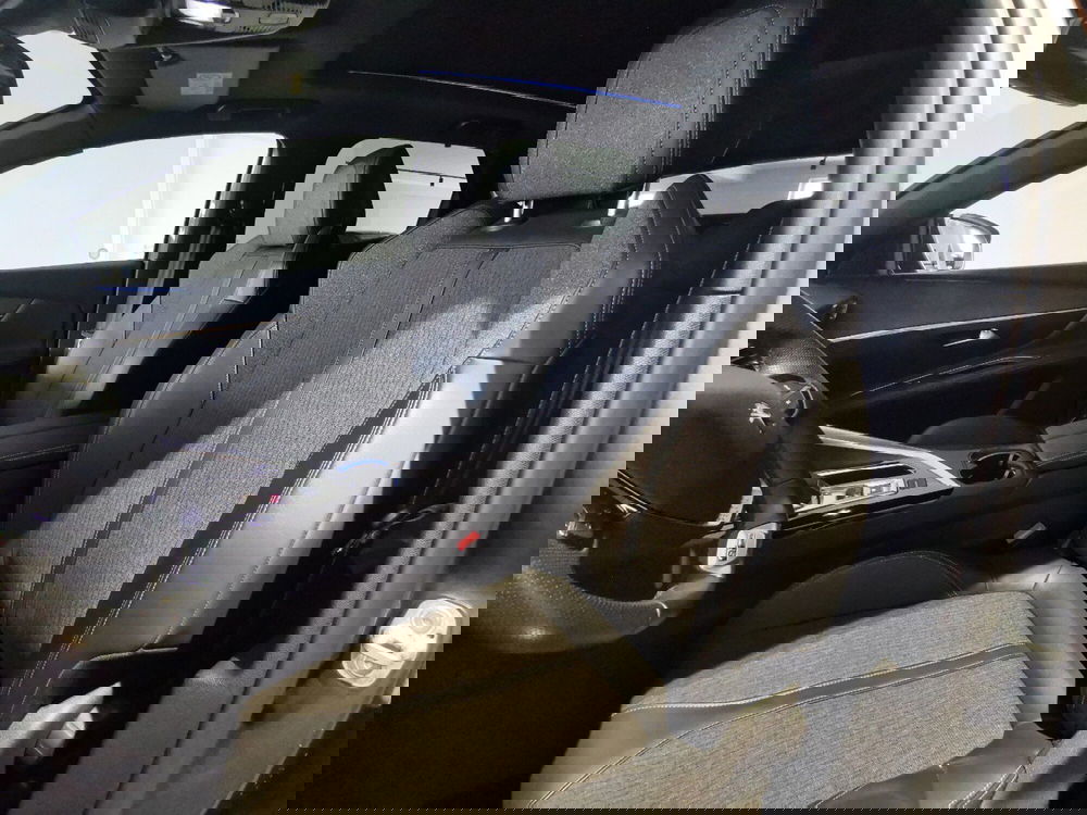 Peugeot 3008 usata a Taranto (11)