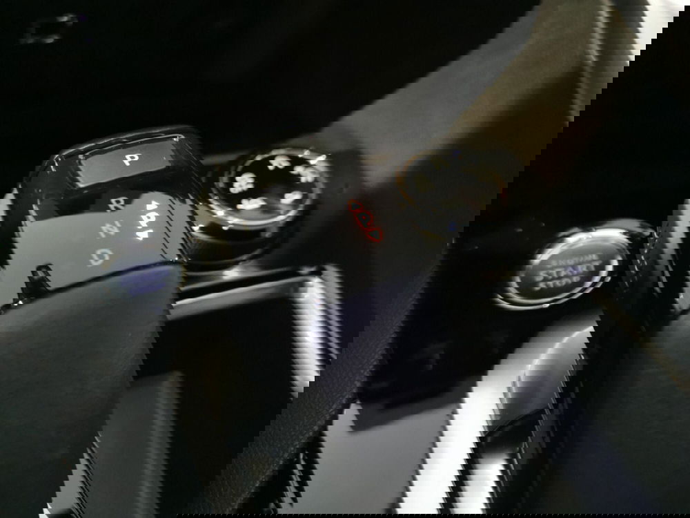 Peugeot 3008 usata a Taranto (16)