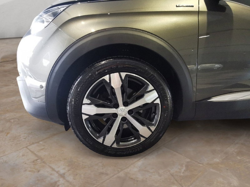 Peugeot 3008 usata a Taranto (8)