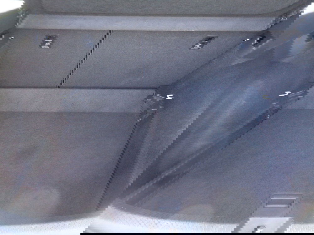 Volkswagen Taigo usata a Treviso (17)