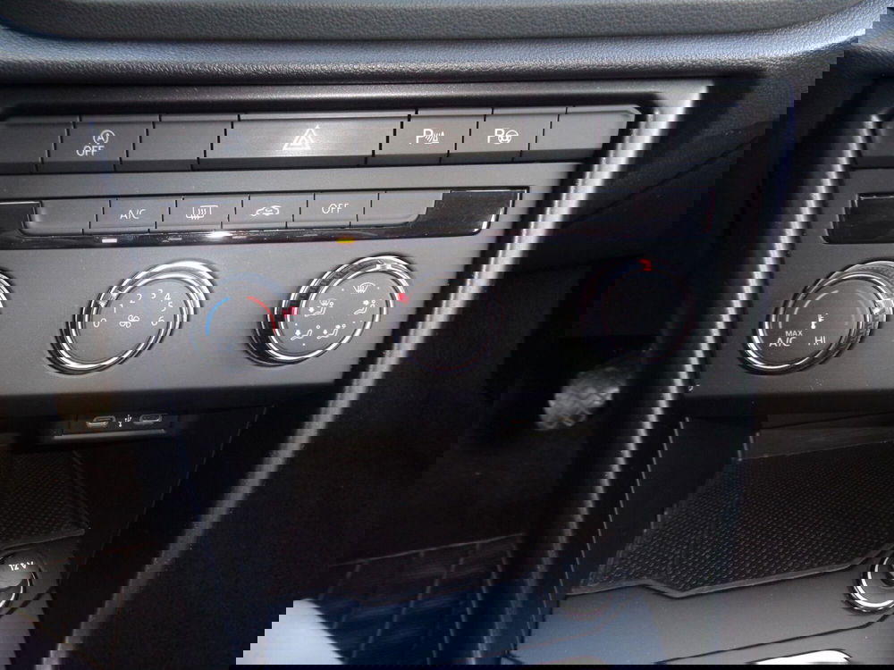 Volkswagen T-Roc usata a Treviso (14)