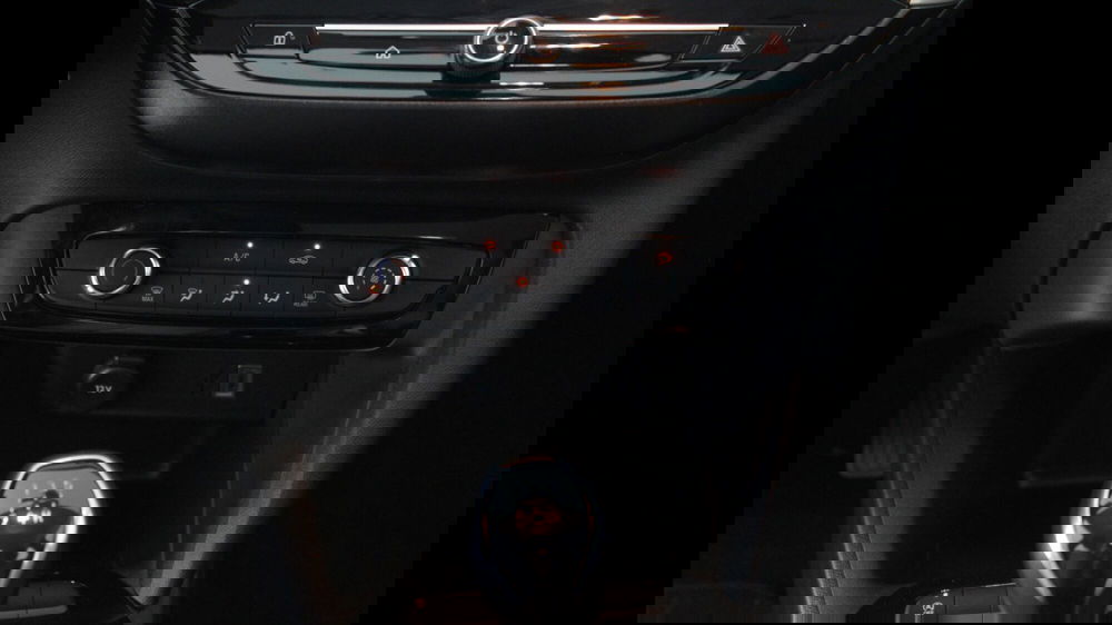 Opel Corsa usata a Palermo (19)