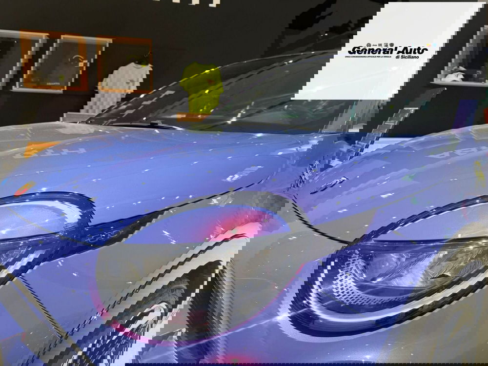 Abarth 600e nuova a Lucca (2)