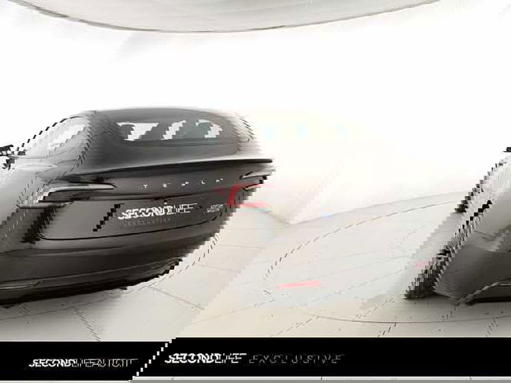 Tesla Model 3 usata a Chieti (11)