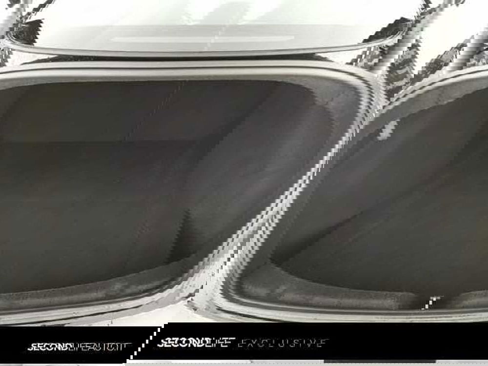 Tesla Model 3 usata a Chieti (17)