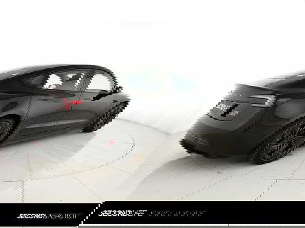 Tesla Model 3 usata a Chieti (3)