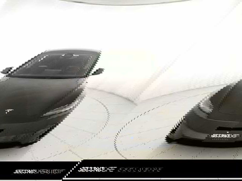 Tesla Model 3 usata a Chieti (5)