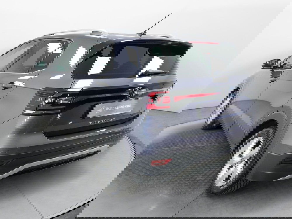 Volkswagen T-Cross usata a Varese (4)