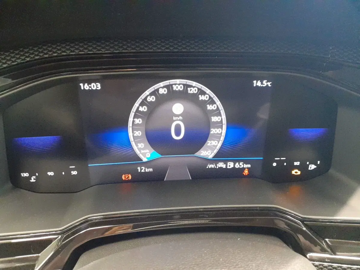 Volkswagen Polo nuova a Bologna (12)