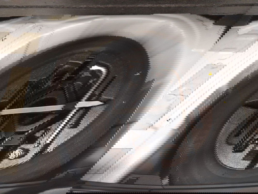 Volkswagen Polo nuova a Bologna (18)