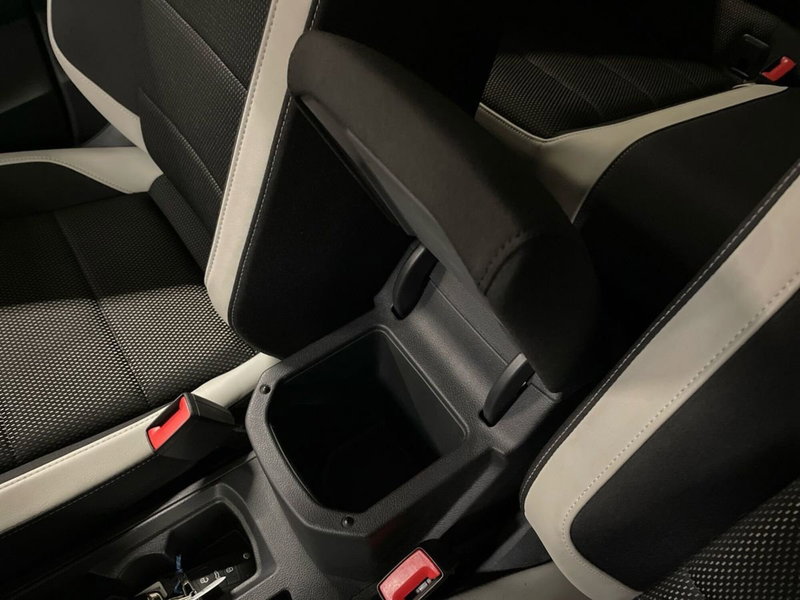 Volkswagen T-Roc usata a Firenze (17)