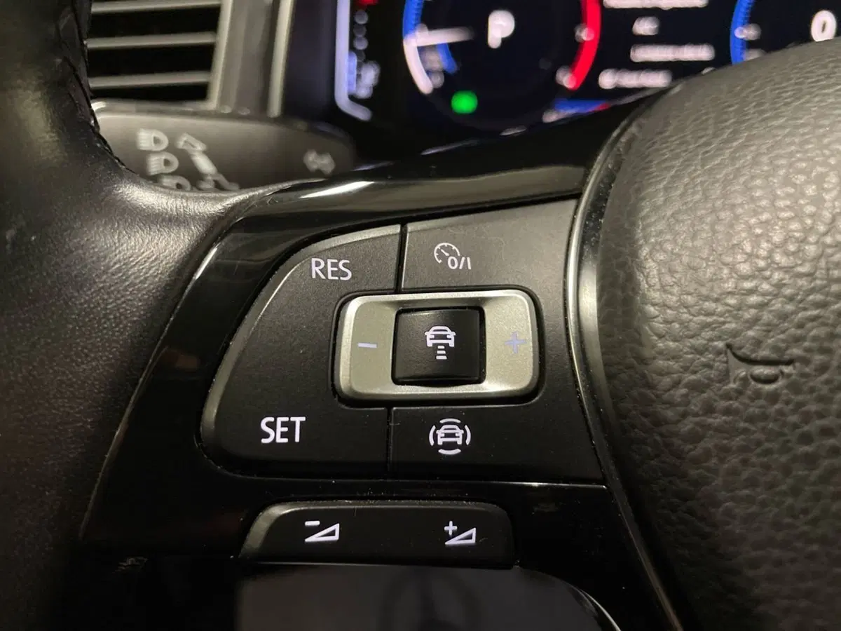 Volkswagen T-Roc usata a Firenze (20)