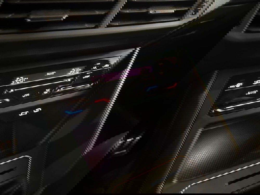 Volkswagen Taigo usata a Prato (15)