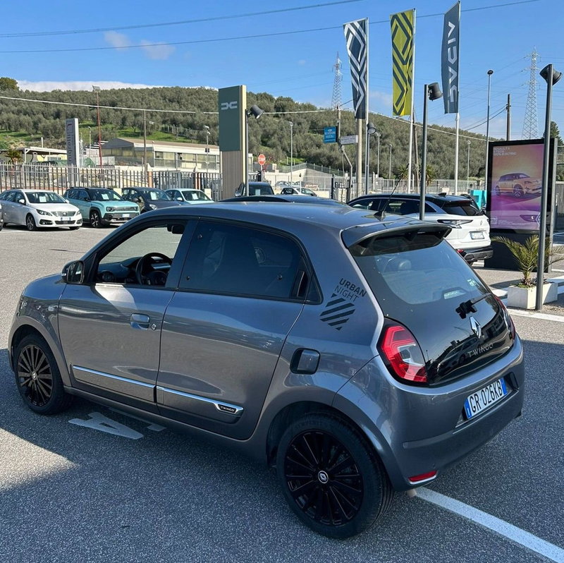 Renault Twingo usata a Roma (2)