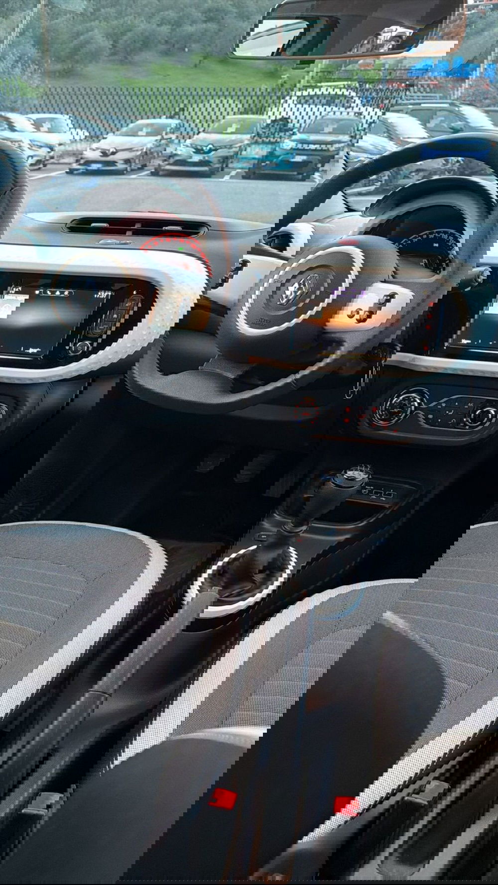 Renault Twingo usata a Roma (3)