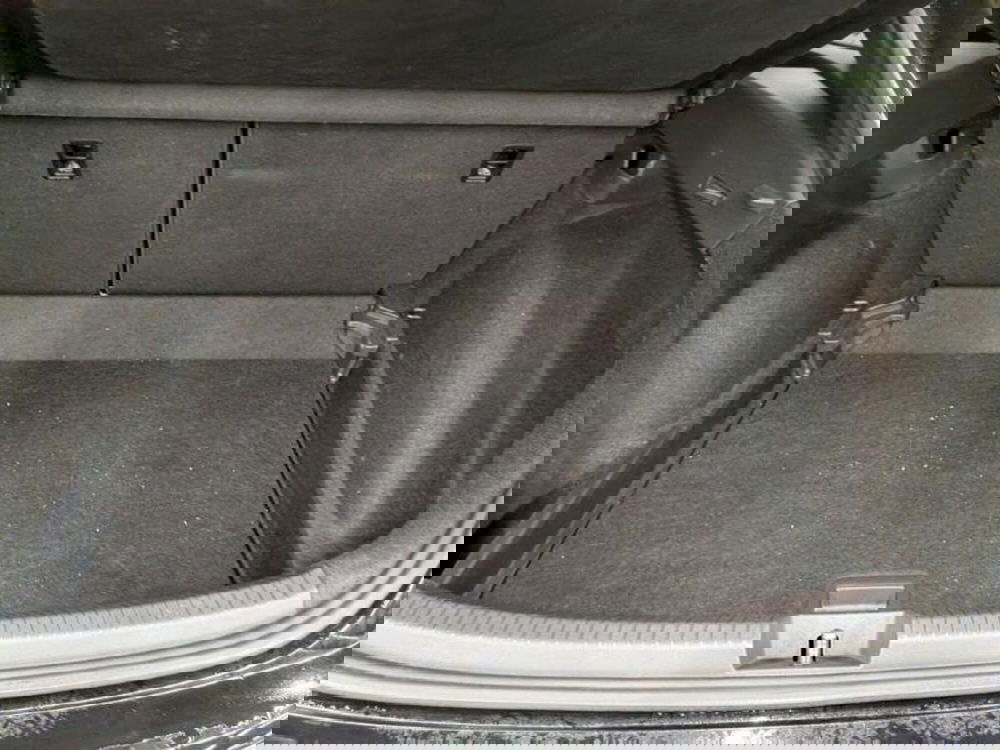 Volkswagen Taigo usata a Catanzaro (16)