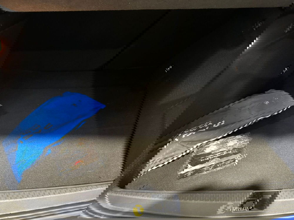 Dacia Duster usata a Milano (17)