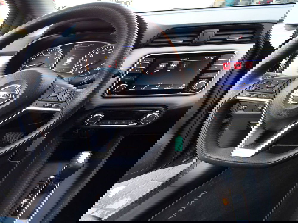 Nissan Micra usata a Lucca (11)