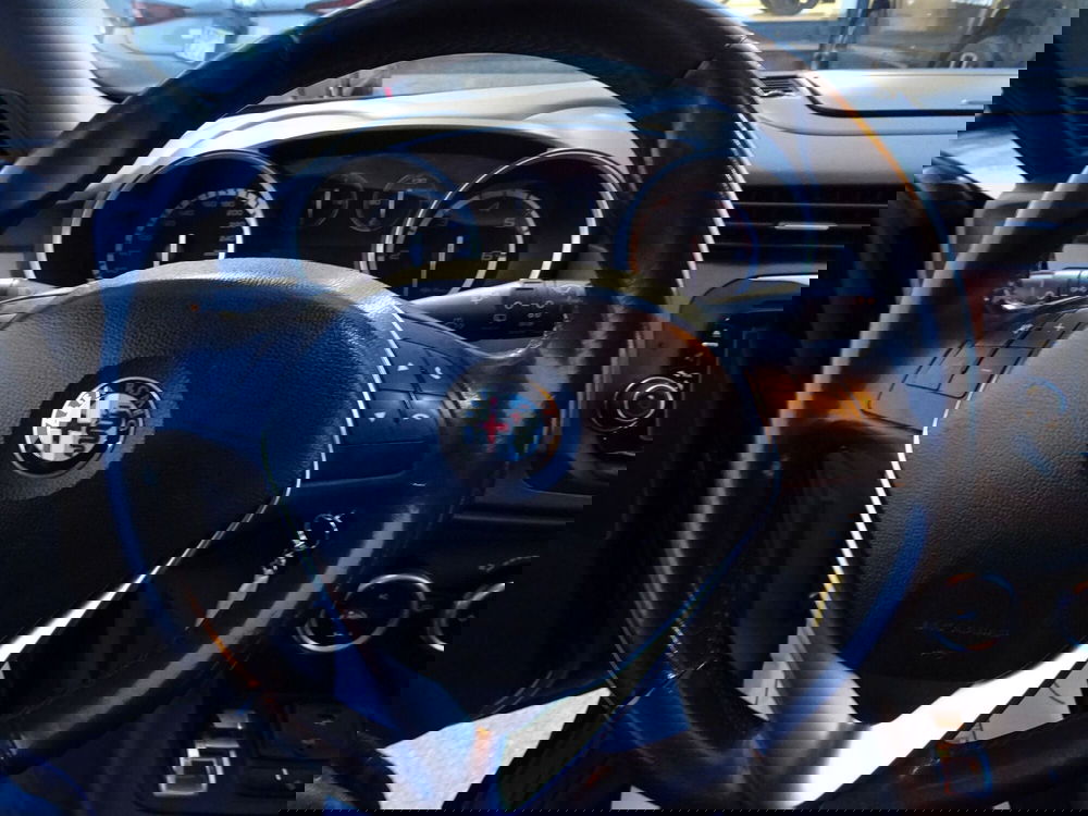 Alfa Romeo Giulietta usata a Lucca (12)