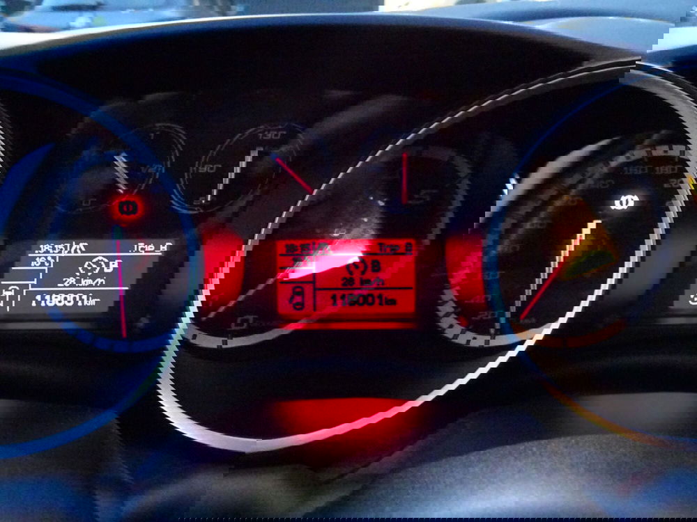 Alfa Romeo Giulietta usata a Lucca (15)