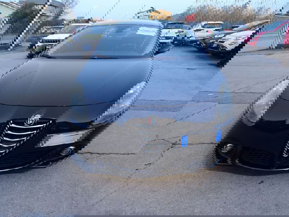 Alfa Romeo Giulietta usata a Lucca (8)