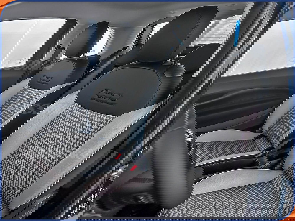 Fiat 500 nuova a Milano (8)