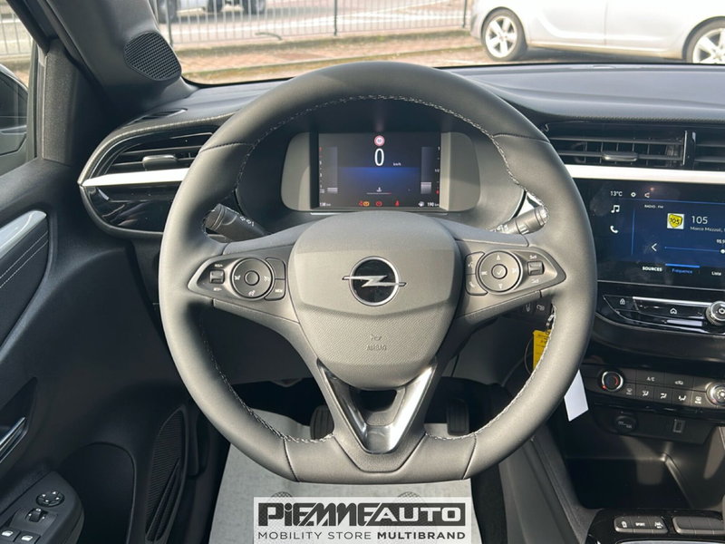 Opel Corsa nuova a Parma (20)