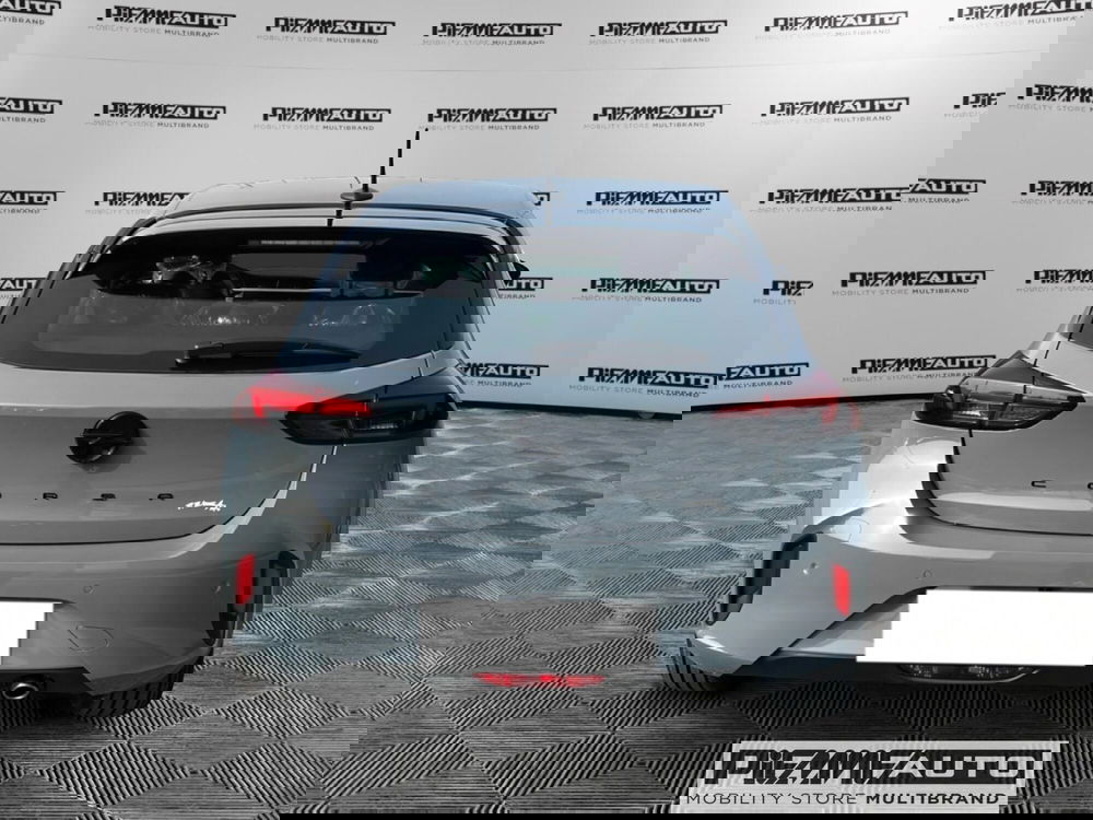 Opel Corsa nuova a Parma (4)