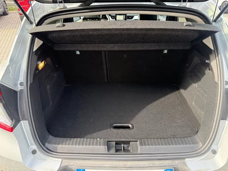 Renault Captur usata a Massa-Carrara (12)