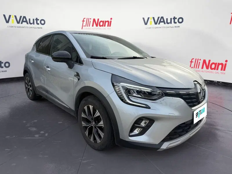 Renault Captur usata a Massa-Carrara (18)