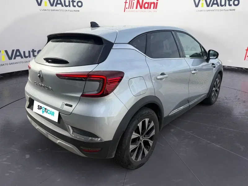 Renault Captur usata a Massa-Carrara (2)