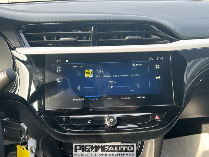 Opel Corsa nuova a Parma (13)