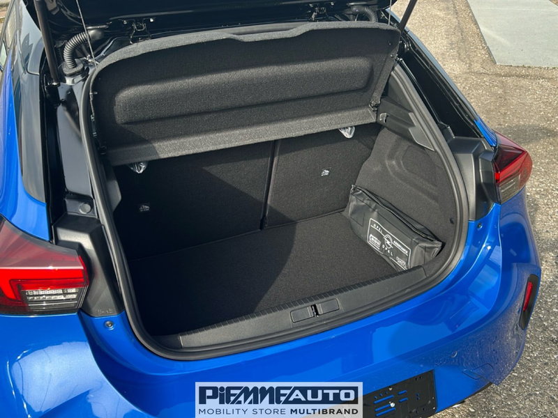 Opel Corsa nuova a Parma (20)