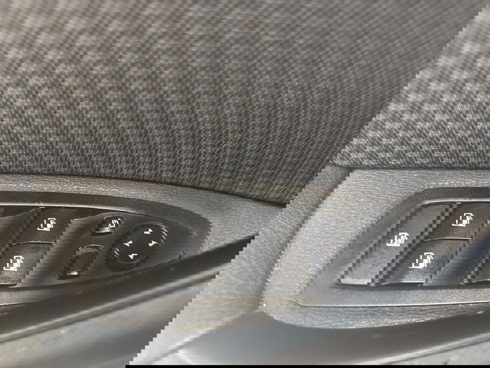 BMW X1 usata a Palermo (8)