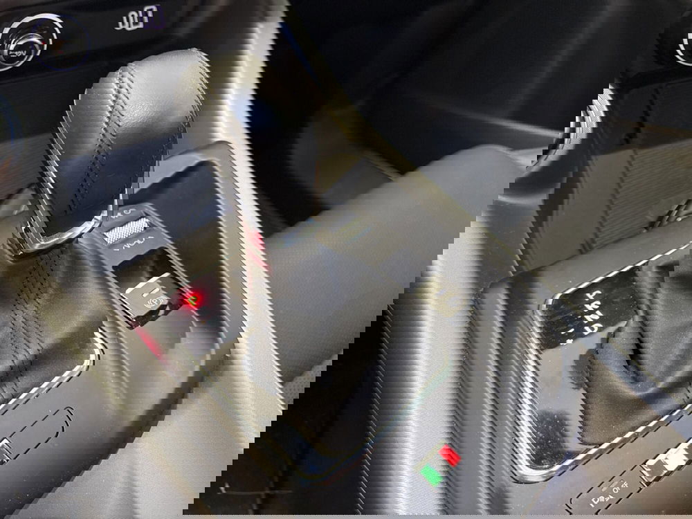 Alfa Romeo Tonale usata a Palermo (15)